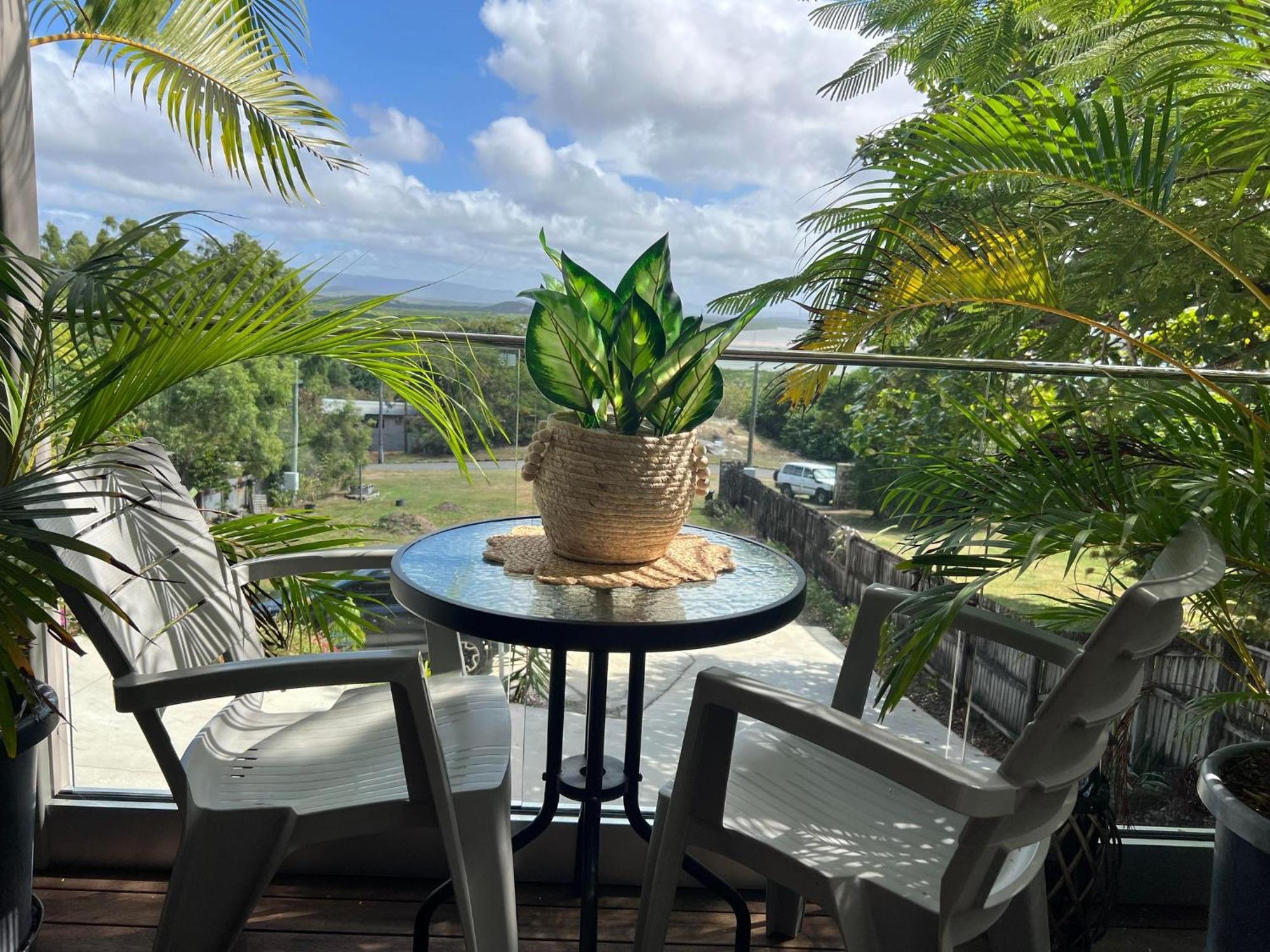 The Orchid Suite - Apartment In Cooktown Esterno foto