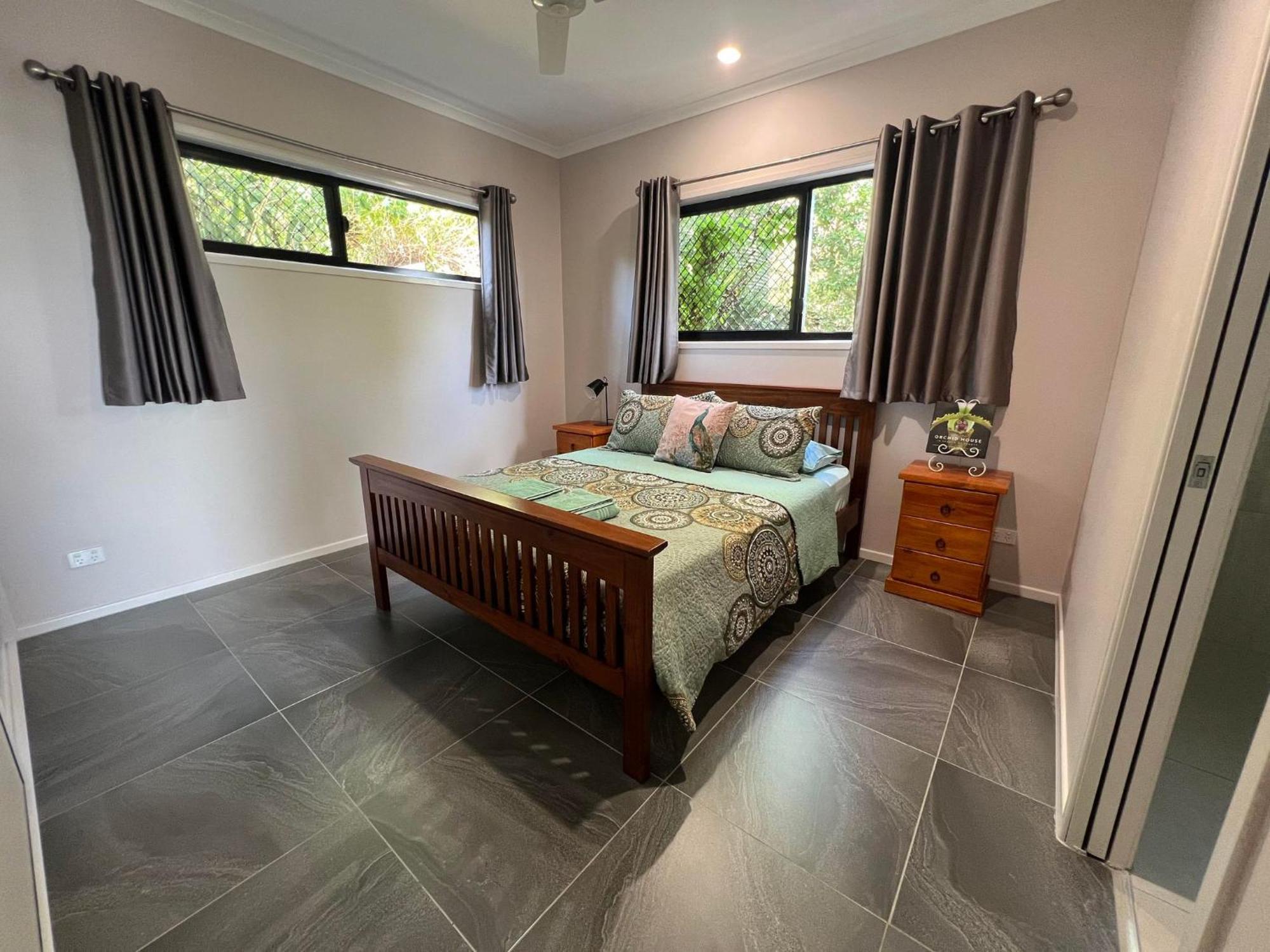 The Orchid Suite - Apartment In Cooktown Esterno foto