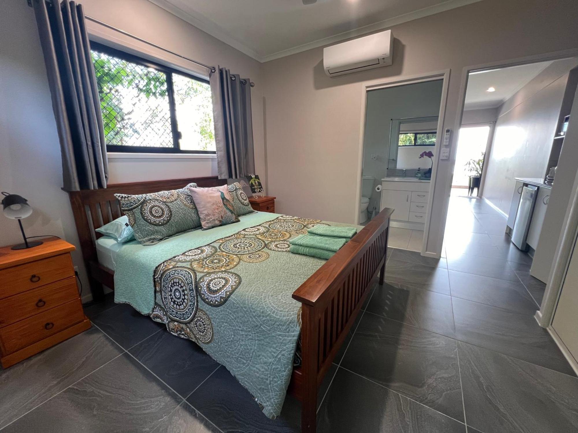 The Orchid Suite - Apartment In Cooktown Esterno foto
