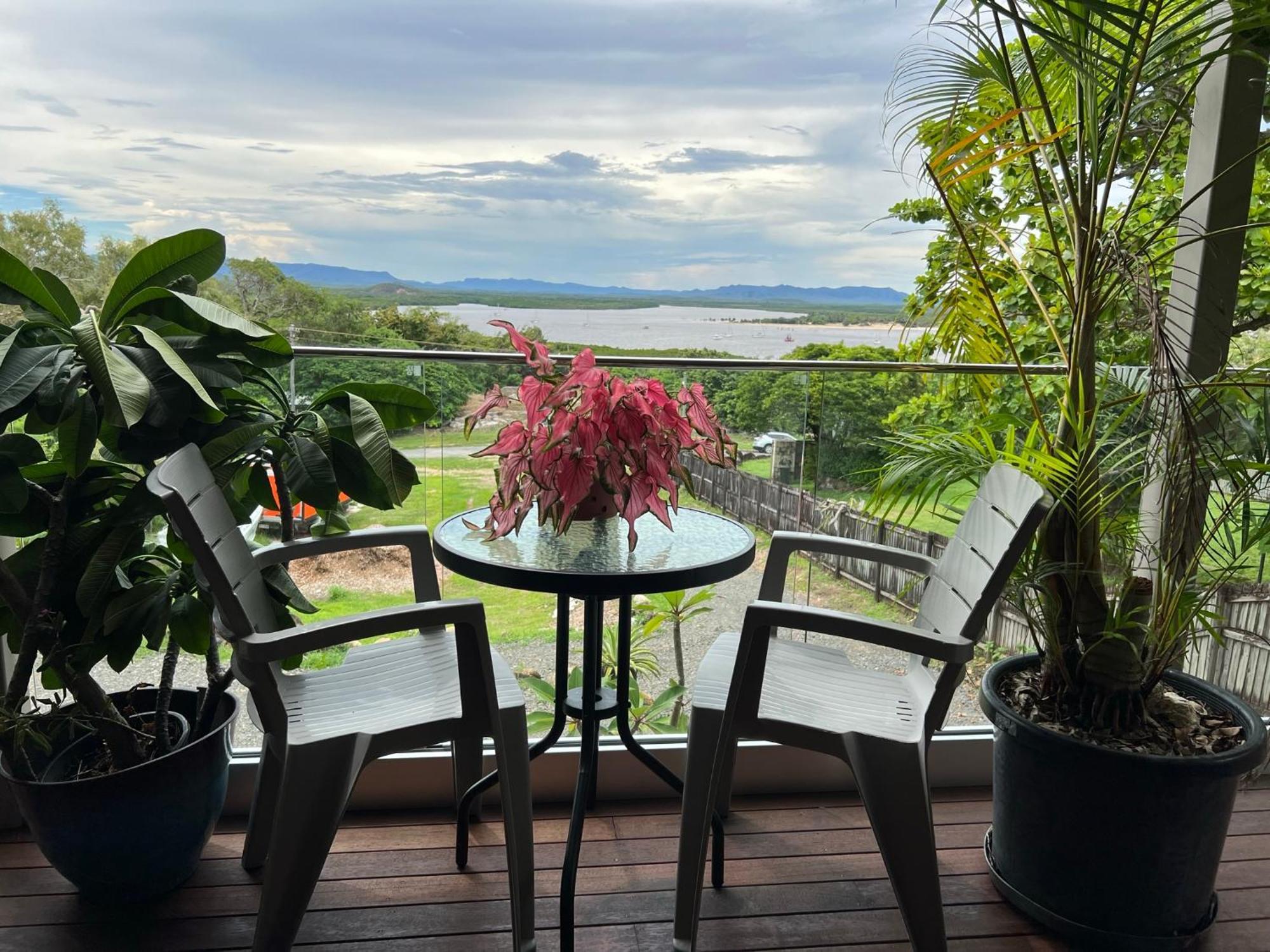 The Orchid Suite - Apartment In Cooktown Esterno foto